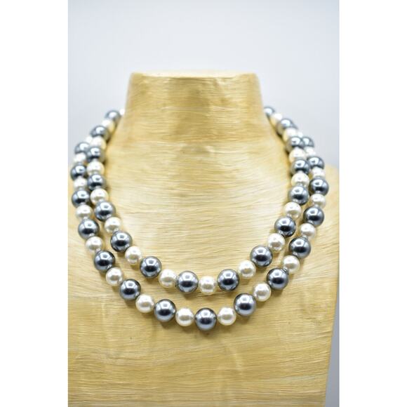 Van Allen Vintage Necklace Faux Pearl Gray White Beaded Robinson's NOS 80s Bin5 - Picture 2 of 12